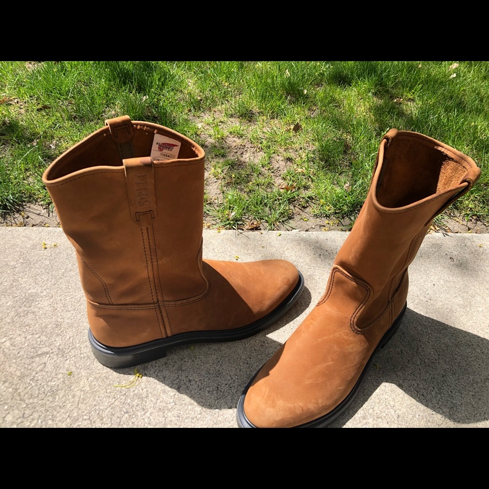 Red wings men’s boot